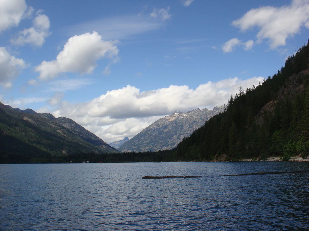 a large lake in the mountains