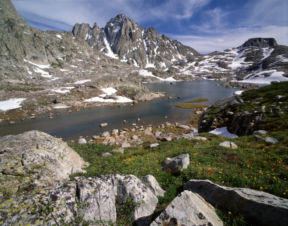 Ellingwood-Peak-and-Notch-Pinnacle-rise-above-Indian-Basin-Wind-River-Mts.-Bridger-Wilderness-Bridger-Teton-National-Forest-Wyoming