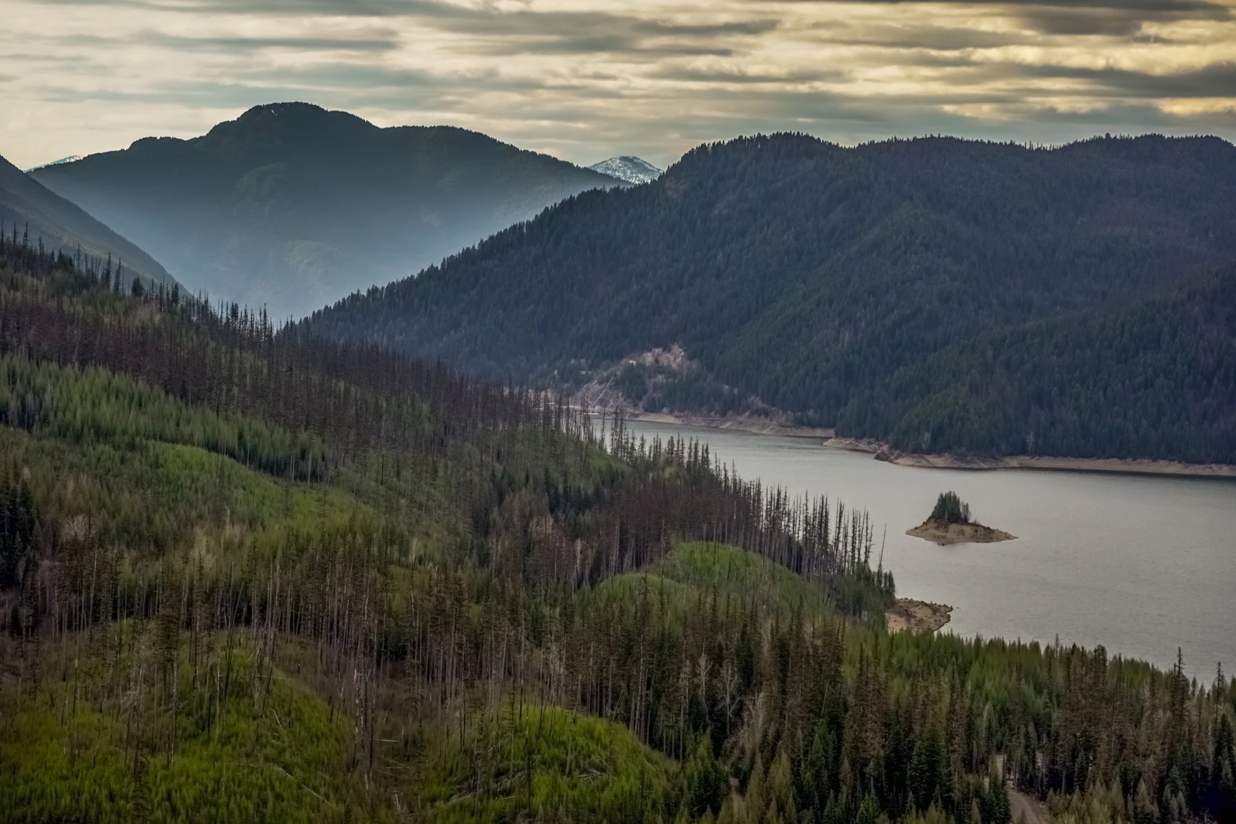 Flathead Nf Hungry Horse Res Joshua Lewis