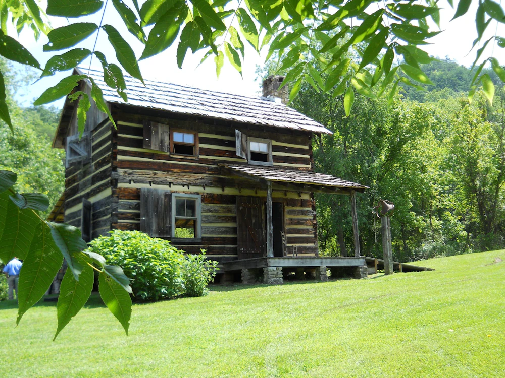 Historic Gladie Cabin