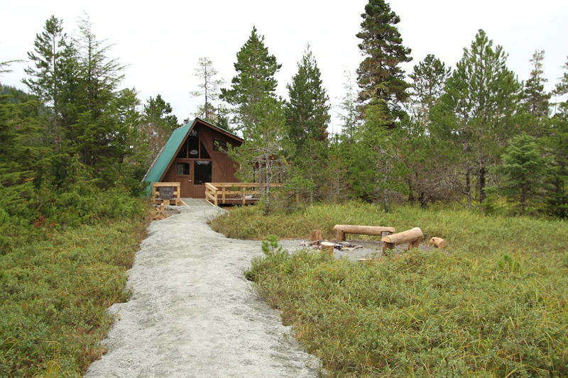 Kah-Sheets-Lake-Cabin