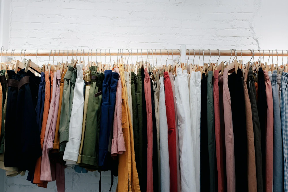 Closet stock image - Unsplash